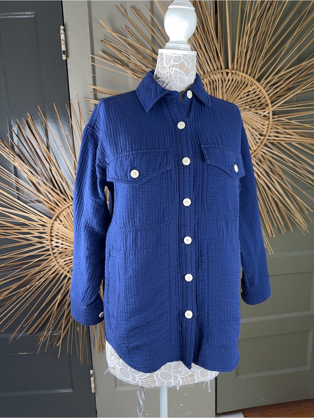 Madewell Crepe Cotton Oversized Button Down Long Sleeved Shirt Blue XS